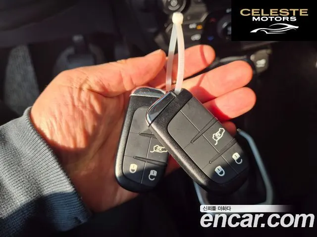 JEEP 1.3 Limited 2023 — photo 18 sur 26