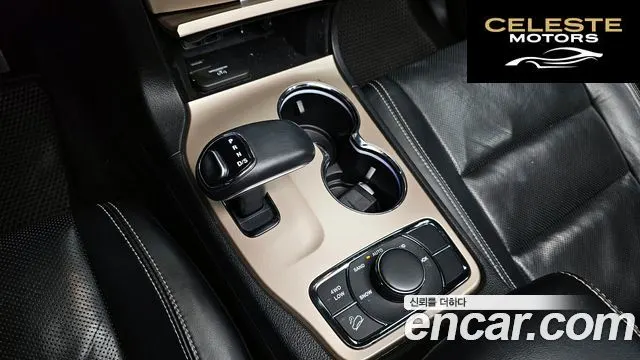 JEEP 3.6 Limited 2015 — photo 9 sur 26