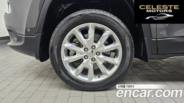 JEEP (KL) 2.2 Limited 4WD 2016 — photo 5 sur 20