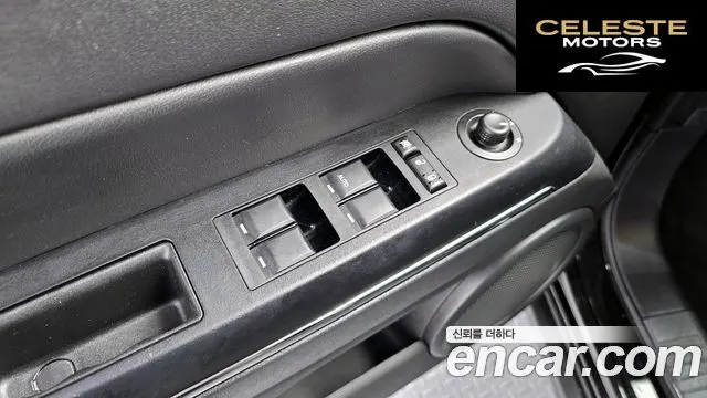 JEEP 2.4 Noir Edition 2013 — photo 17 sur 20