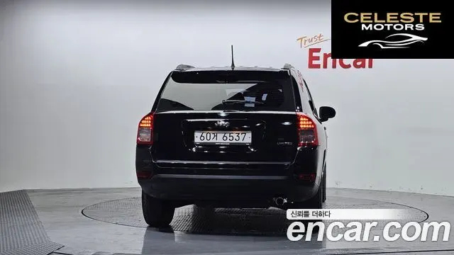 JEEP 2.4 Noir Edition 2013 — photo 4 sur 20