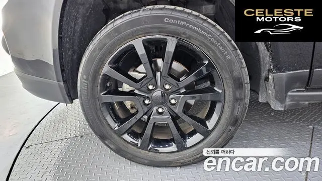 JEEP 2.4 Noir Edition 2013 — photo 5 sur 20