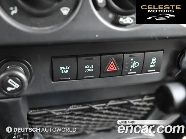 JEEP (JK) 2.8 2portes 2010 — photo 18 sur 25