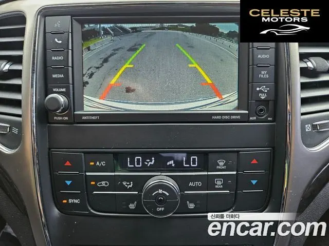 JEEP 3.0 2012 — photo 12 sur 26