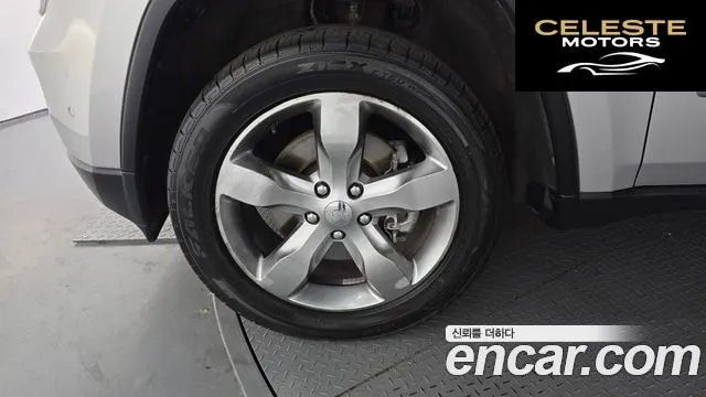 JEEP 3.6 2011 — photo 5 sur 20