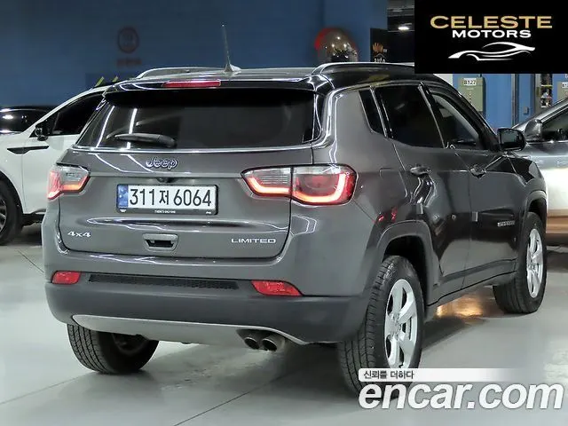 JEEP 22.4 Limited AWD 2019 — photo 4 sur 26