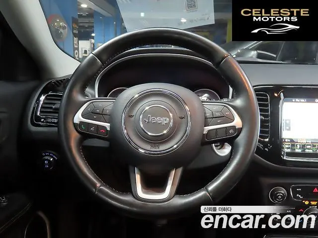 JEEP 22.4 Limited AWD 2019 — photo 9 sur 26