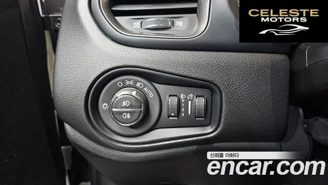 JEEP 2.4 Limited 2019 — photo 17 sur 20