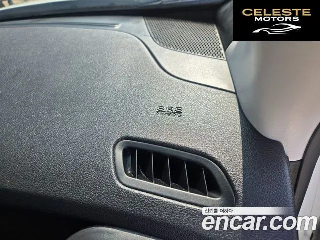 JEEP 1.6 Limited 2020 — photo 17 sur 26