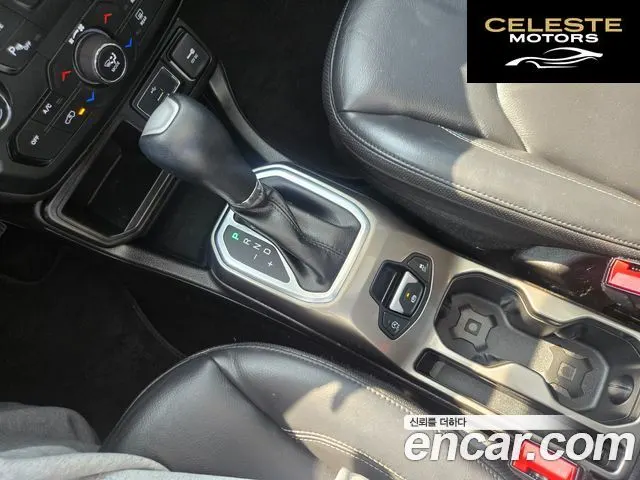 JEEP 1.6 Limited 2020 — photo 9 sur 26