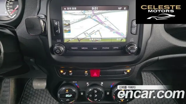 JEEP 2.0 AWD 2017 — photo 14 sur 26