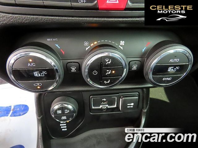 JEEP 2.0 AWD 2017 — photo 12 sur 25