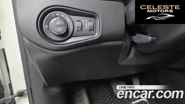 JEEP 2.0 AWD 2017 — photo 19 sur 26