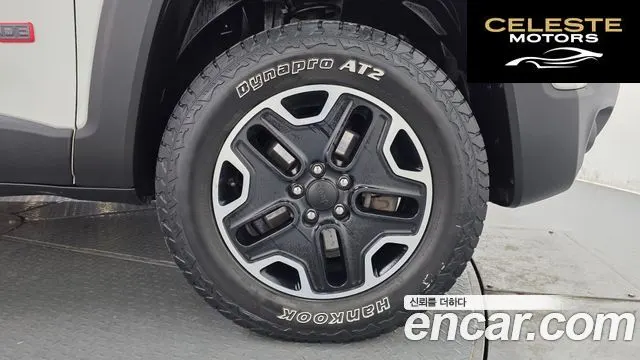 JEEP 2.0 AWD 2017 — photo 5 sur 26