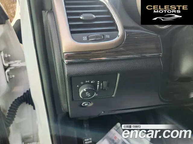 JEEP 3.0 2014 — photo 15 sur 26