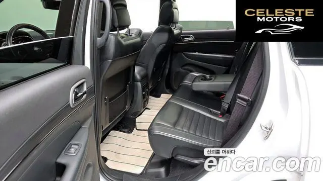 JEEP 3.6 Limited-X 2020 — photo 12 sur 20