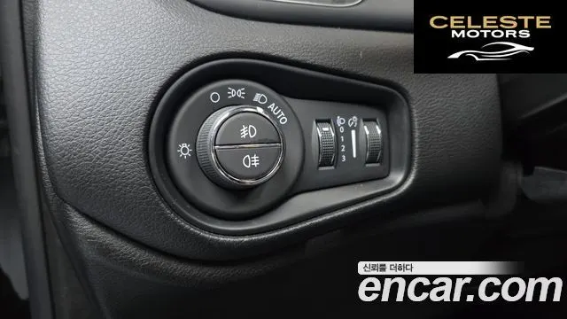 JEEP 2.4 Limited 2019 — photo 13 sur 20