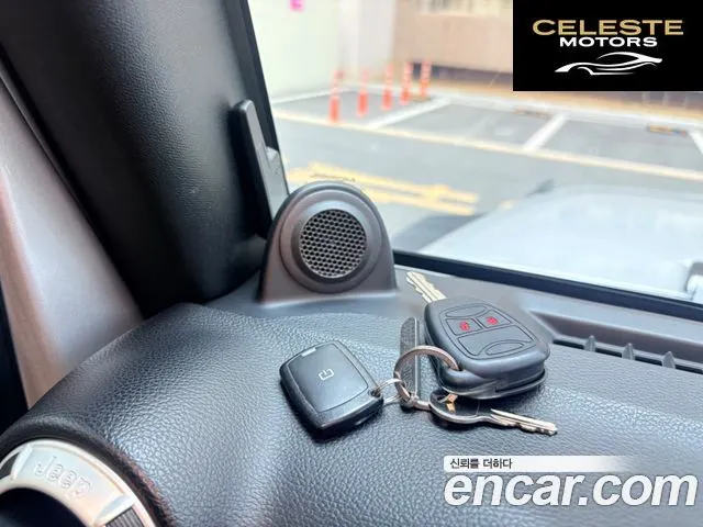JEEP (JK) 2.8 2portes 2012 — photo 10 sur 11