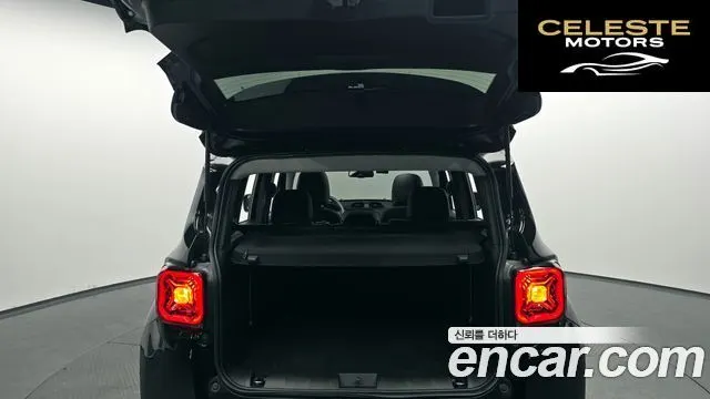 JEEP 1.3 Limited 2023 — photo 19 sur 31