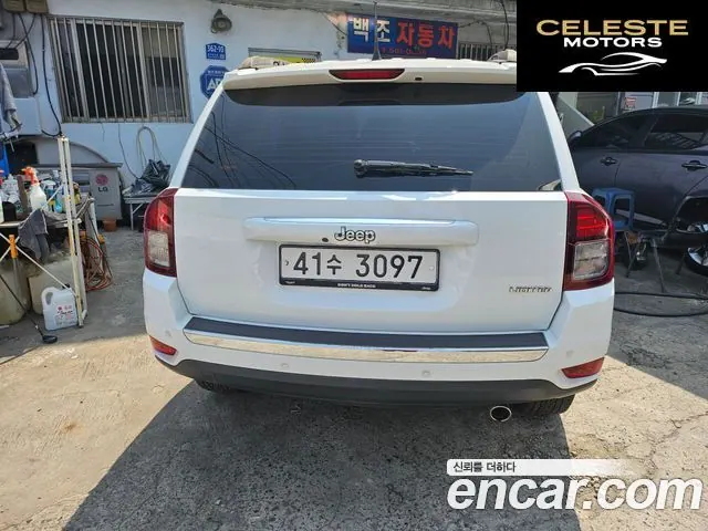 JEEP 2.4 Limited 2014 — photo 4 sur 19