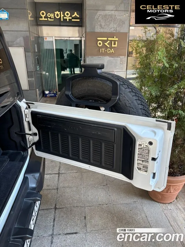 JEEP (JL) 2.0 Sport 4portes Edition 2020 — photo 13 sur 15