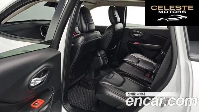 JEEP (KL) 3.2 AWD 2014 — photo 12 sur 20