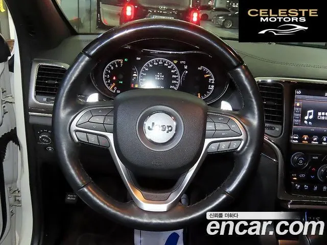 JEEP 3.6 2018 — photo 8 sur 26