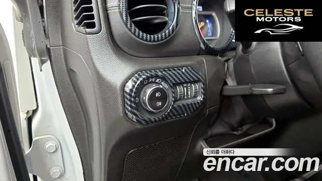 JEEP (JL) 2.0 4portes 2019 — photo 16 sur 20