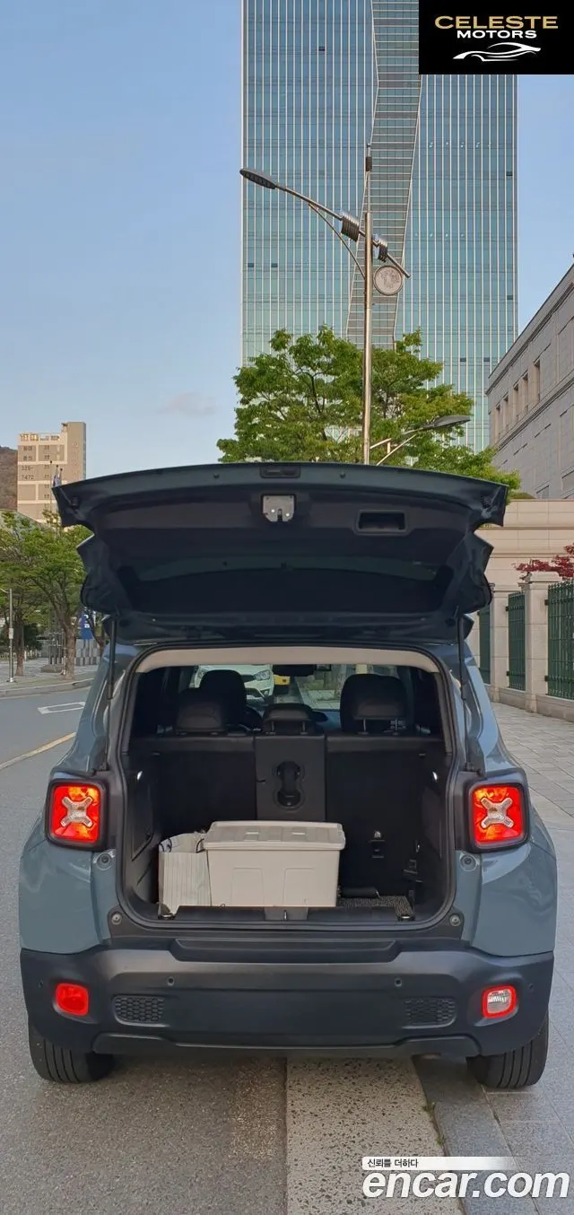 JEEP 2.0 AWD 2015 — photo 9 sur 23