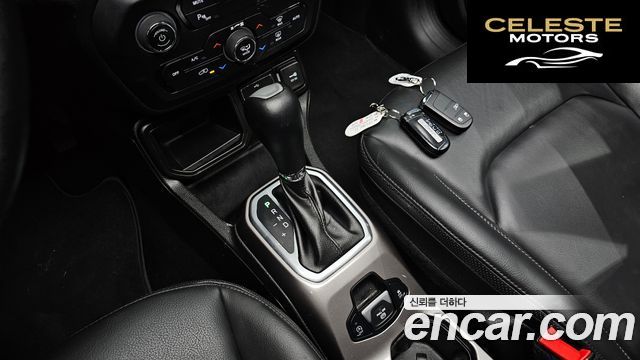 JEEP 1.3 Limited 2022 — photo 12 sur 31