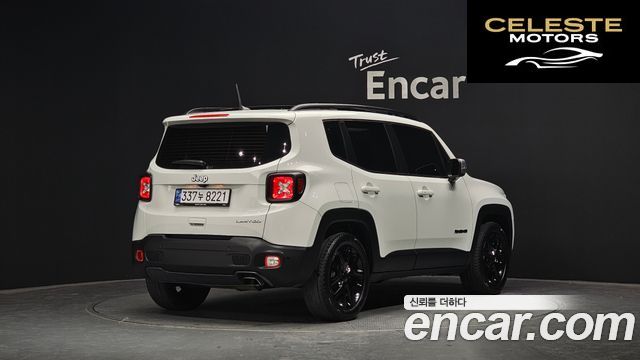 JEEP 1.3 Limited 2022 — photo 2 sur 31