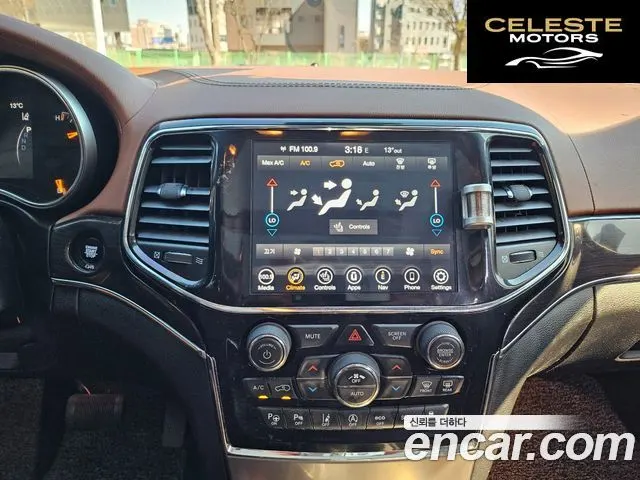 JEEP 3.6 2021 — photo 16 sur 26