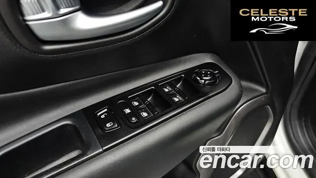 JEEP 1.3 Limited 2022 — photo 30 sur 31