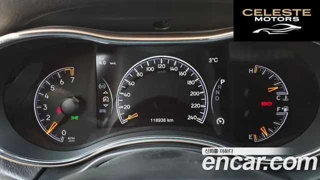 JEEP 3.6 Limited 2017 — photo 8 sur 20
