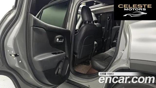 JEEP 1.3 Limited 2022 — photo 11 sur 26