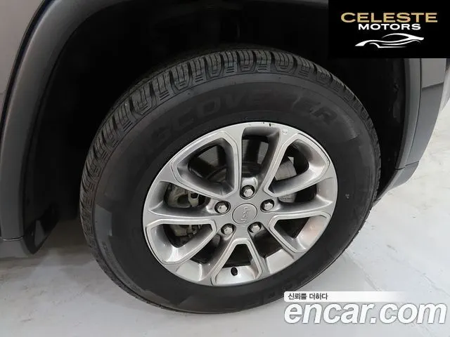 JEEP 3.0 Limited 2015 — photo 20 sur 26