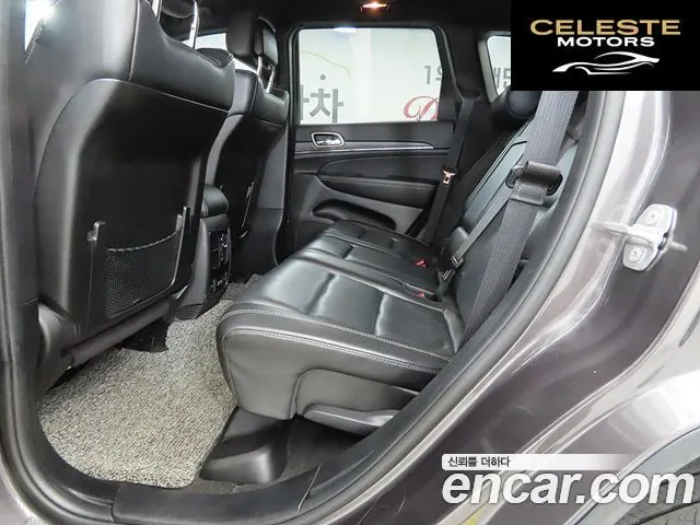 JEEP 3.0 Limited 2015 — photo 6 sur 26