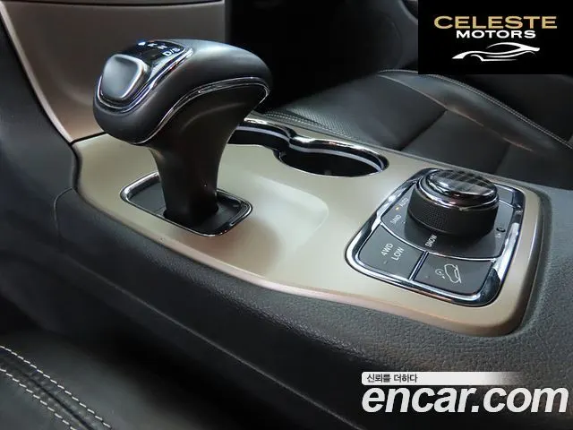 JEEP 3.0 Limited 2015 — photo 9 sur 26