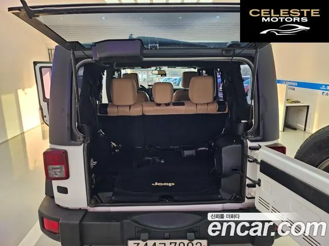 JEEP (JK) 2.8 4portes 2014 — photo 13 sur 26