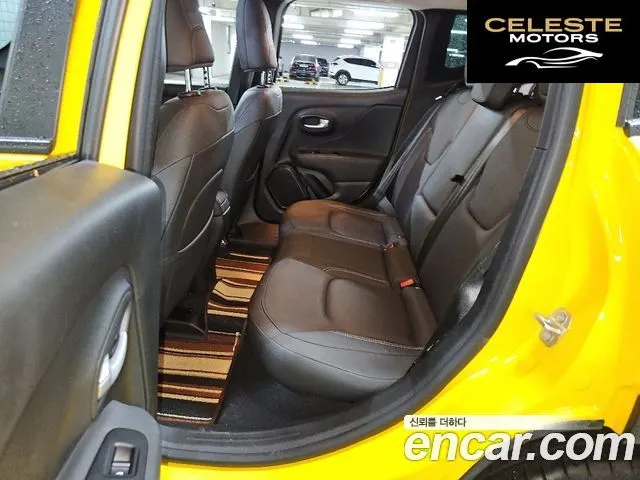 JEEP 1.3 Limited 2023 — photo 10 sur 18