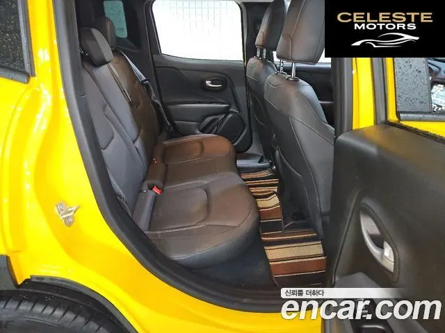 JEEP 1.3 Limited 2023 — photo 11 sur 18