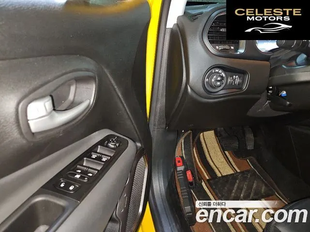JEEP 1.3 Limited 2023 — photo 9 sur 18