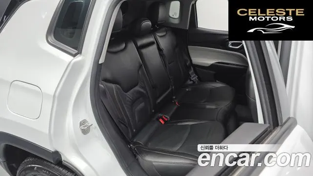 JEEP 22.4 Limited 2WD 2022 — photo 11 sur 20