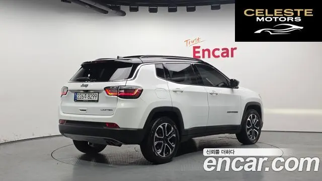 JEEP 22.4 Limited 2WD 2022 — photo 2 sur 20