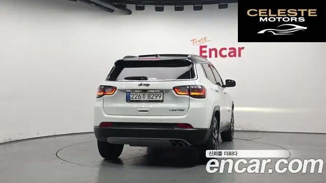 JEEP 22.4 Limited 2WD 2022 — photo 4 sur 20