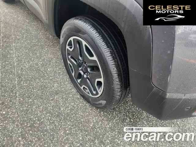 JEEP 2.0 AWD 2018 — photo 11 sur 17
