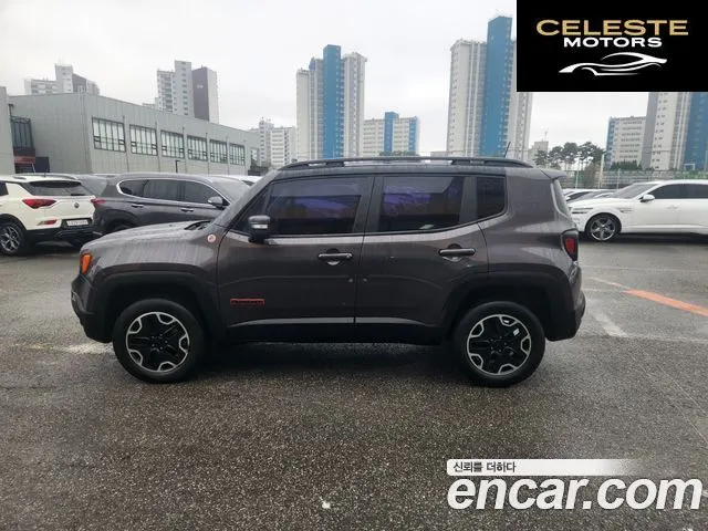 JEEP 2.0 AWD 2018 — photo 3 sur 17