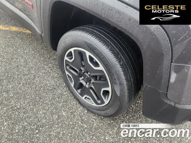 JEEP 2.0 AWD 2018 — photo 8 sur 17