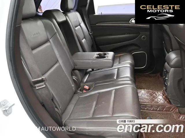 JEEP 3.0 2018 — photo 12 sur 26
