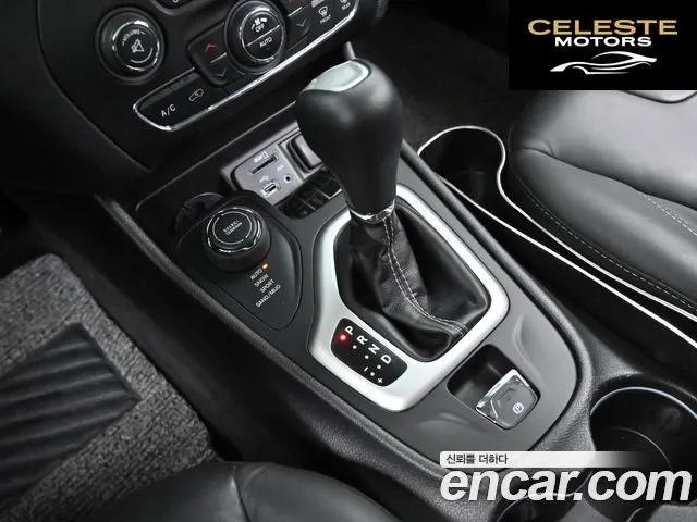 JEEP (KL) 2.4 High AWD 2018 — photo 9 sur 26